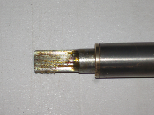 Correct splines for TRIUMPH Roadster steering wheel with correct size outer tube to accept gear change linkage